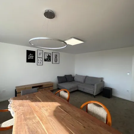 Penthouse With 110 Sqm Mountain View *