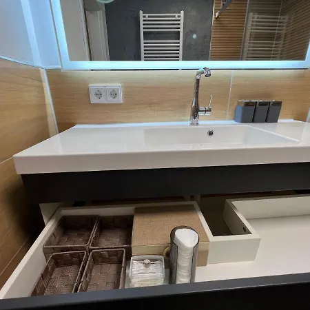 Penthouse With 110 Sqm Mountain View Lejlighed München